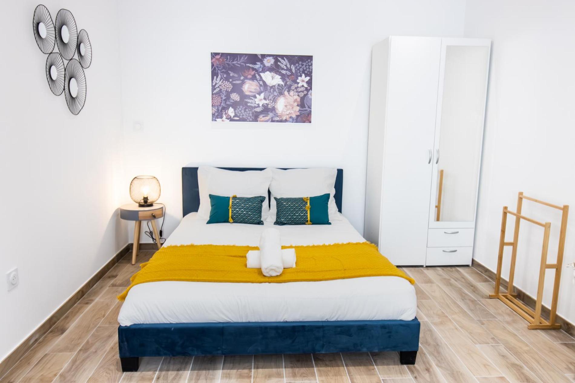 Charmant Studio Climatise 'Alma 1' - Beziers Centre - Wifi Fibre - Netflix Apartment Exterior photo